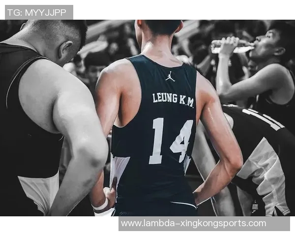 陈冠希热爱篮球的背后故事与他的运动精神探索